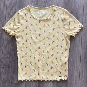 Hollister tee size S